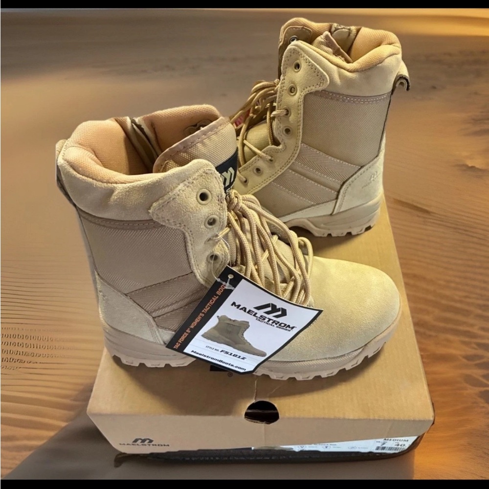 Maelstrom Women’s Tactical Performance Side Zip Boots Desert Tan 9 NEW